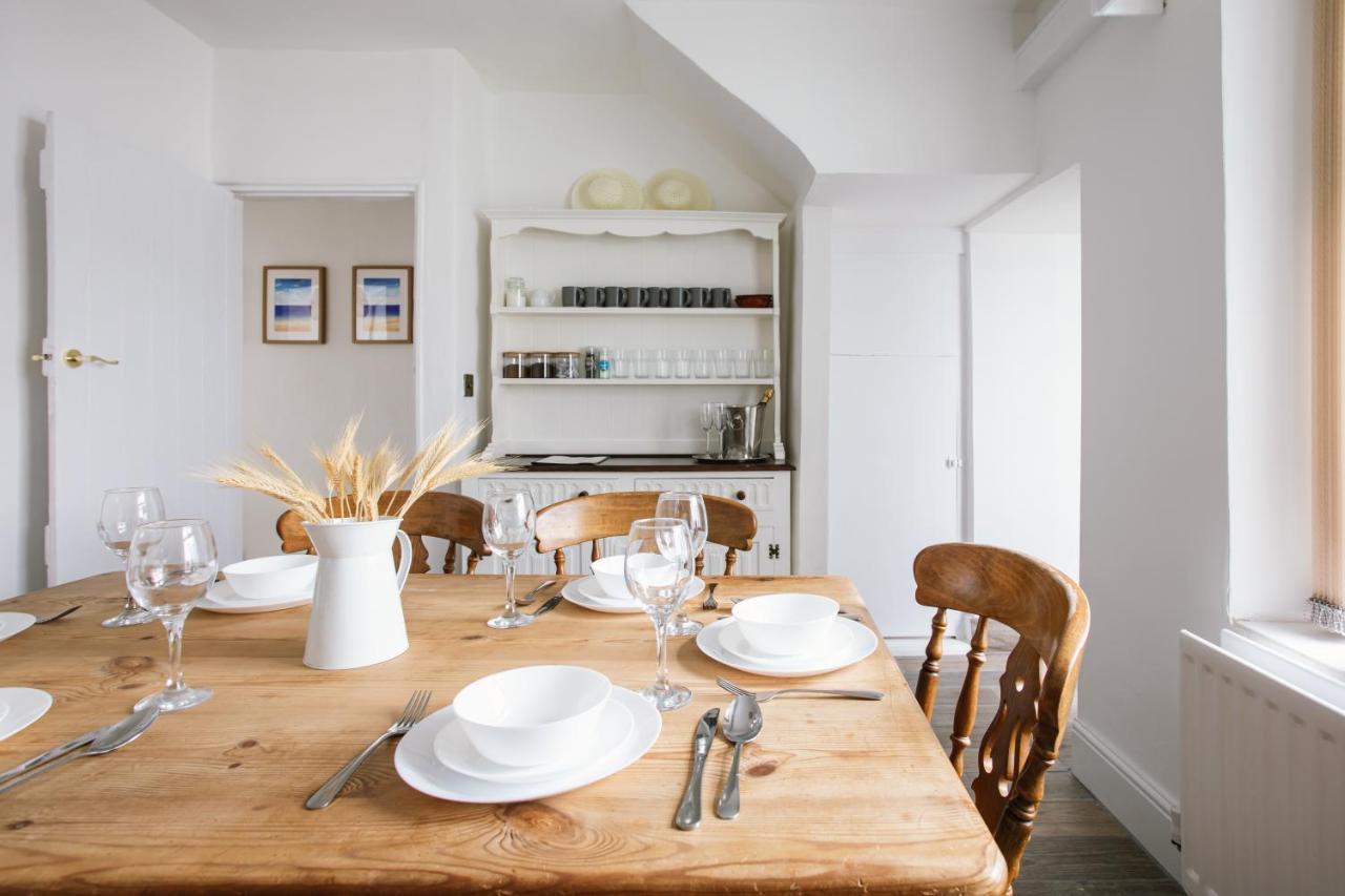 פורטראש Cosy Period Cottage 2Min Walk To The Beach מראה חיצוני תמונה