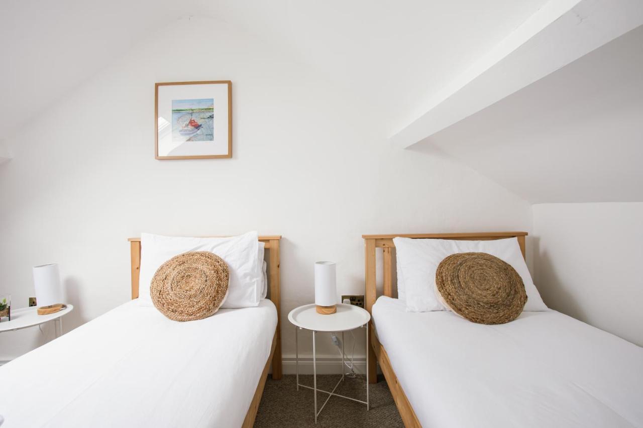 פורטראש Cosy Period Cottage 2Min Walk To The Beach מראה חיצוני תמונה
