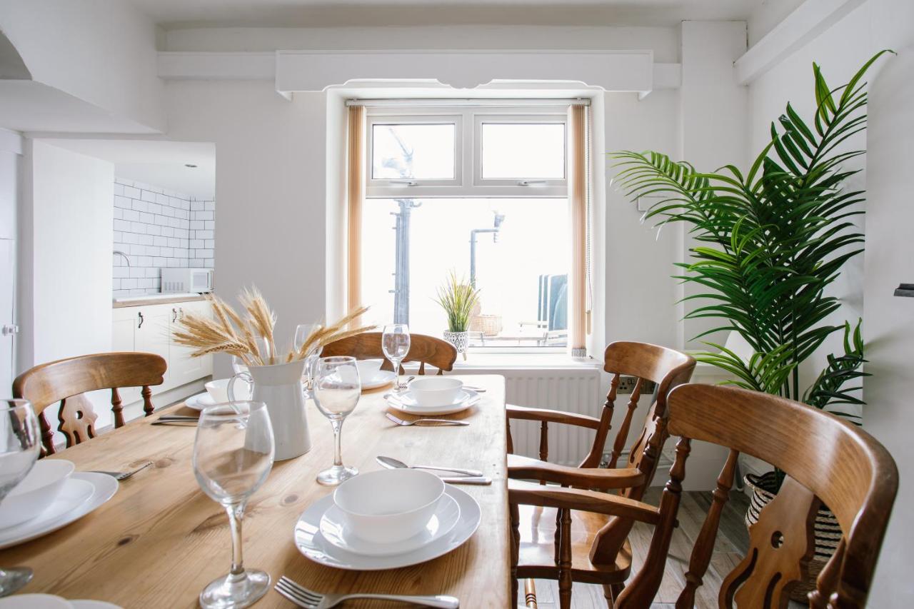 פורטראש Cosy Period Cottage 2Min Walk To The Beach מראה חיצוני תמונה