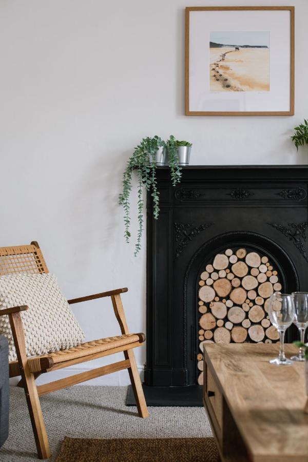 פורטראש Cosy Period Cottage 2Min Walk To The Beach מראה חיצוני תמונה